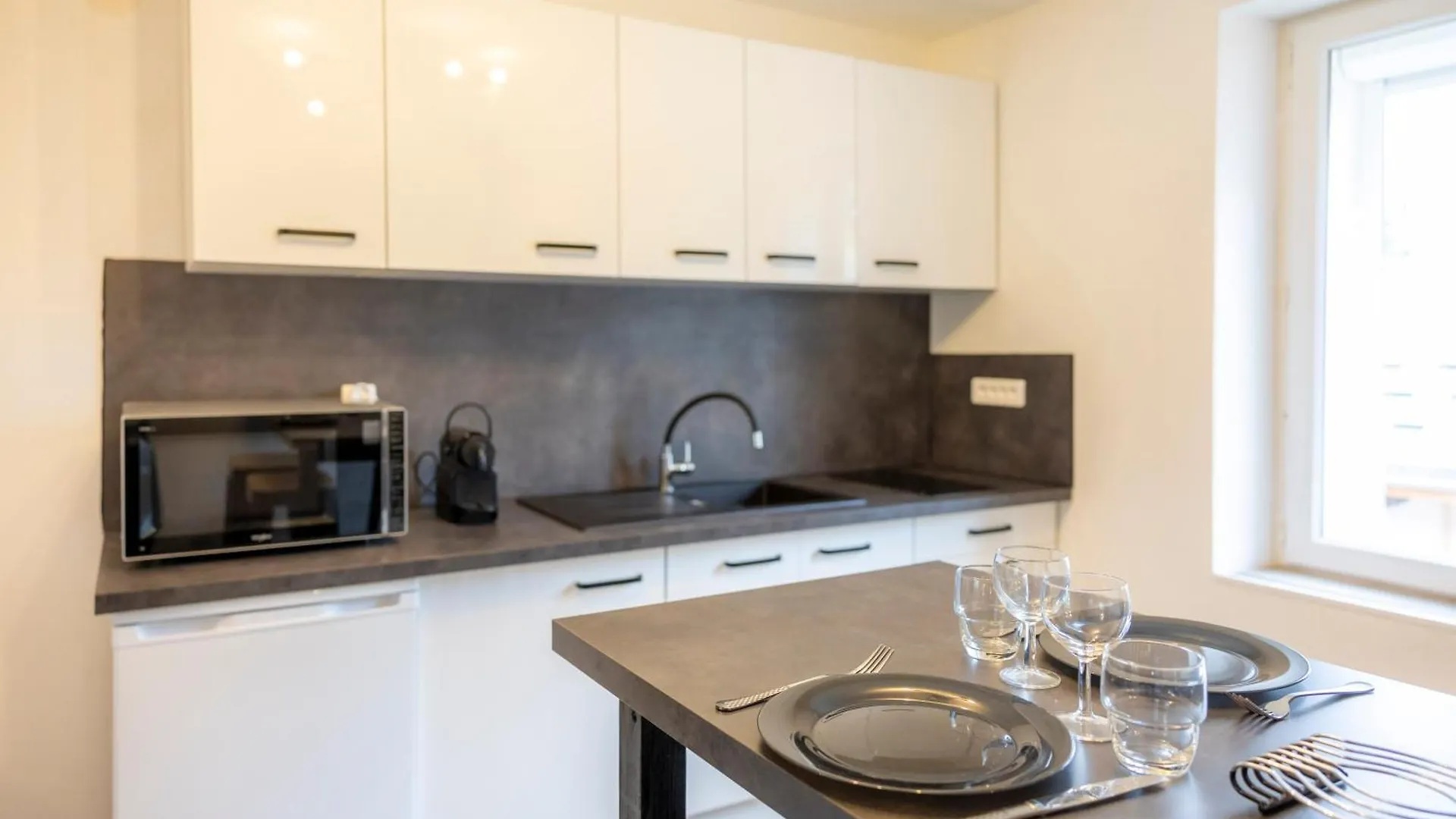 T2 Contemporain idéalement situé Briançon